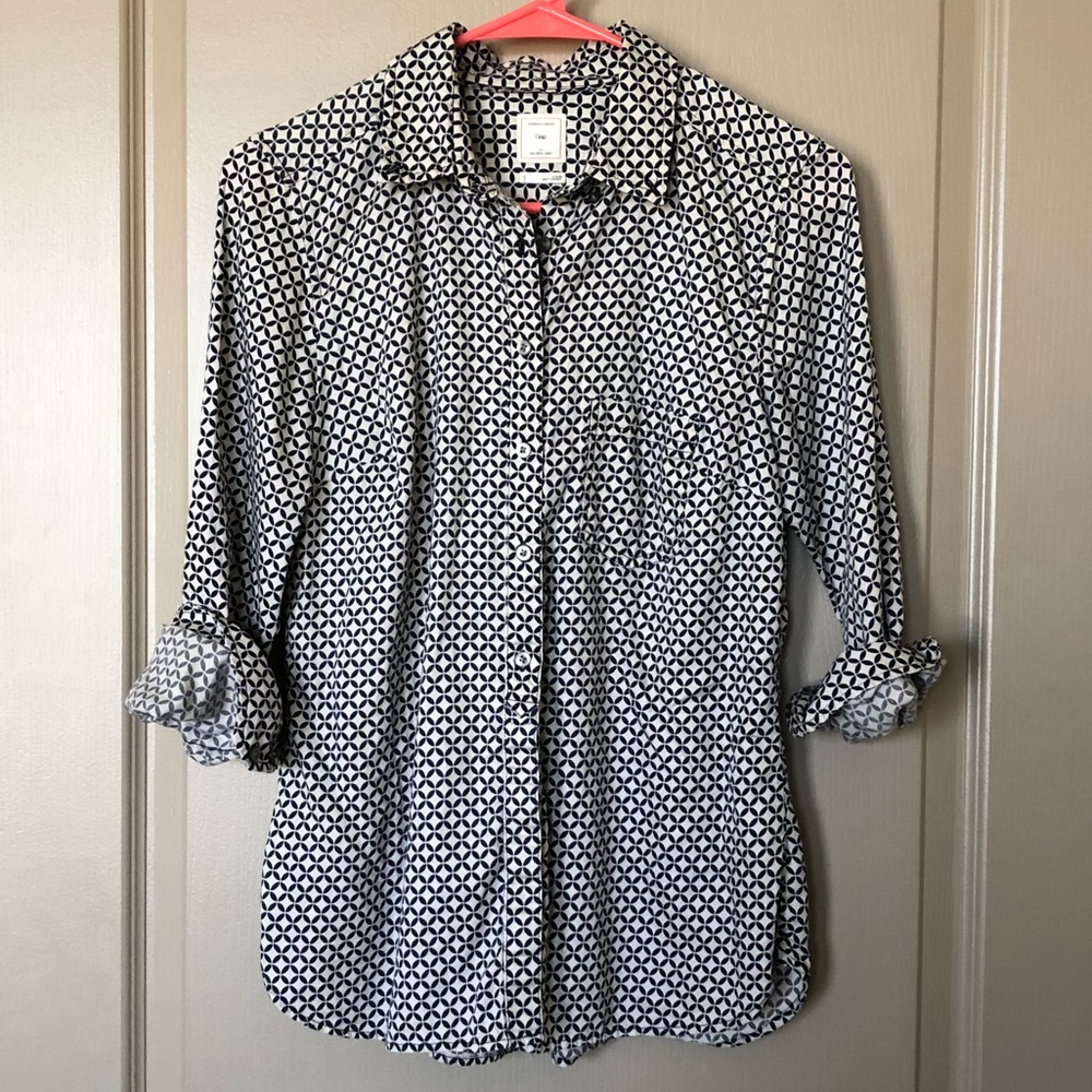 ‼️Last chance‼️ GAP Button Down Shirt